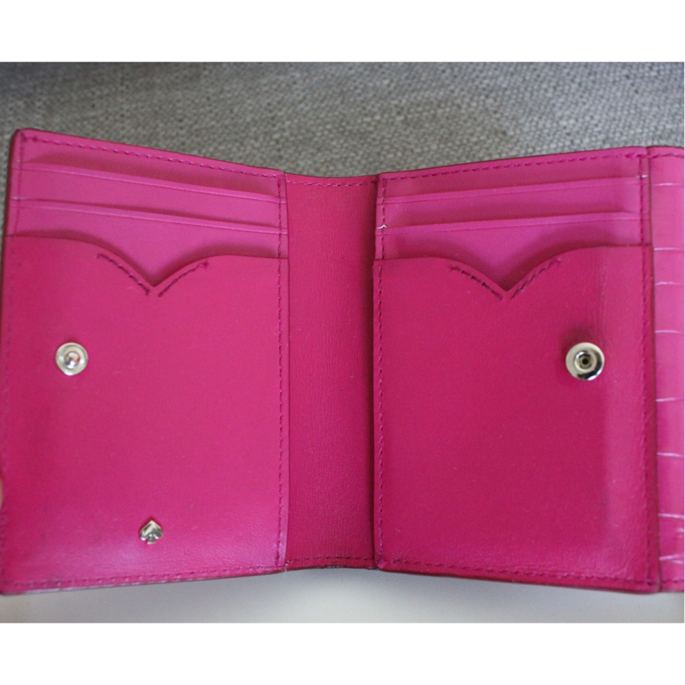 Kate Spade Croc-Embossed Leather Bifold Wallet in Pink - Picture 3 of 8